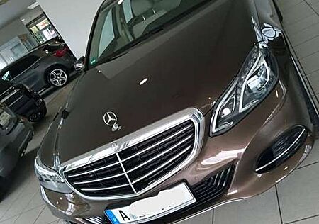 Mercedes-Benz E 400 E-Klasse 4Matic 7G-TRONIC
