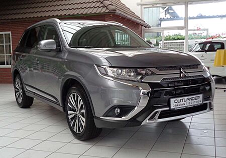 Mitsubishi Outlander 2.0 2WD Edition Automatik #79tkm #AHK #1.Hand