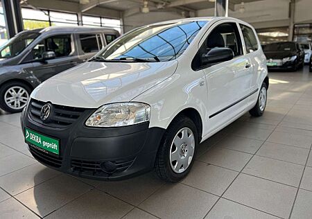 VW Fox Volkswagen Basis aus II.Hand erst 27 Tkm !
