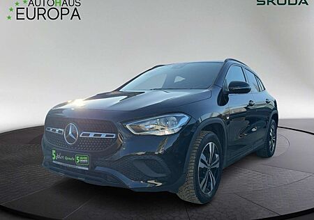 Mercedes-Benz GLA 200 Automatik Progressive Navi Kam Virt.Cockpit KeyLes