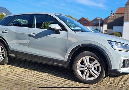 Audi Q2 Automatik + viele Extras + Garantie