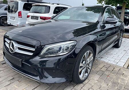 Mercedes-Benz C 300 C 300de T Avantgarde Multibeam Leder Navi PDC+