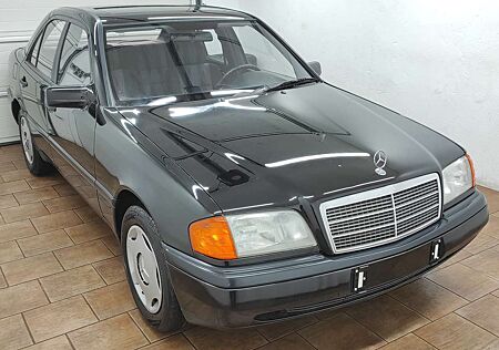 Mercedes-Benz C 180 AUTOMATIK SHZ 8-RÄDER SCHIEBEDACH SERVOLENKUNG