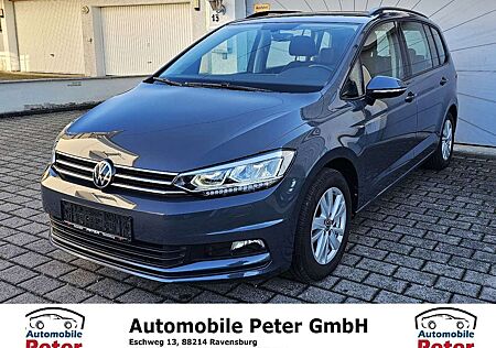 VW Touran Volkswagen 2.0 TDI Comfortline ACC Navi 7-Sitzer