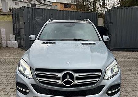 Mercedes-Benz GLE 350 d 4Matic (166.024)