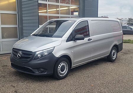 Mercedes-Benz Vito 111 CDI Lang Werkstatteinrichtung