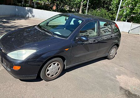 Ford Focus Ghia