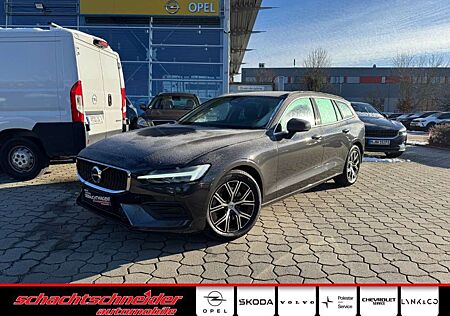 Volvo V60 B3 B DKG Core+ACC+Kamera+LED