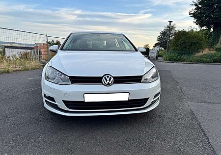 VW Golf Volkswagen 1.2 TSI BlueMotion Technology Comfortline