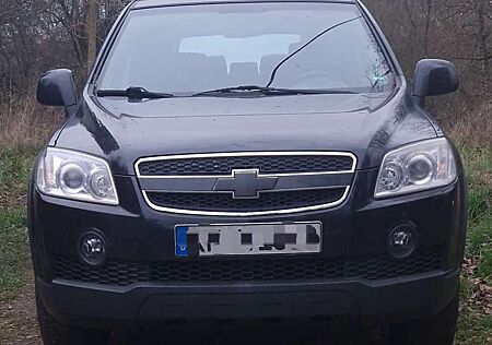 Chevrolet Captiva 2.4 2WD 7 Sitzer Gas LS