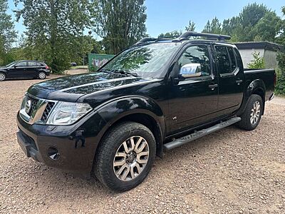 Nissan Navara KingCab Business 4X4 3,0 D AUTOMATIK LEDER NAVI