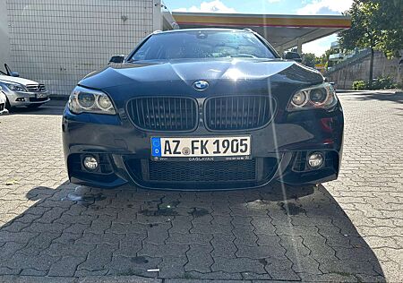 BMW 530d 530 xDrive Touring Aut.