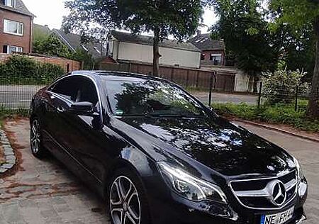 Mercedes-Benz E 250 (207.336)