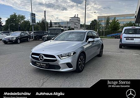 Mercedes-Benz A 180 d Style 7G-DCT Kam Park Sitzheiz Business