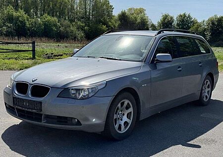 BMW 520d 520 Baureihe 5 Touring Xenon*Pano*NAVI*Tempo