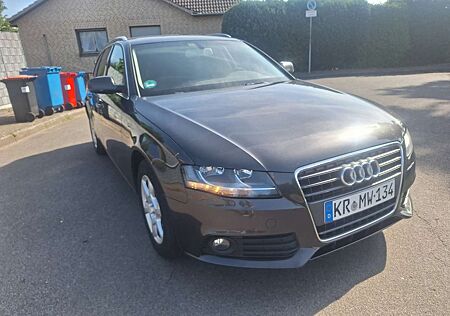 Audi A4 Avant Avant 1.8 TFSI Attraction