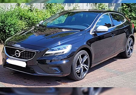 Volvo V40 D3 RDesign