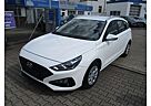 Hyundai i30 Kombi 1.5i-16V.Grüne Plakette.Klima.Sofort.