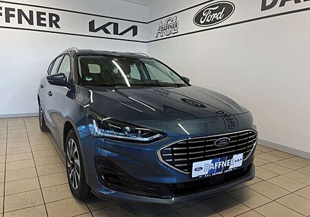 Ford Focus Turnier Titanium FahrerASS B&O SHZ LED
