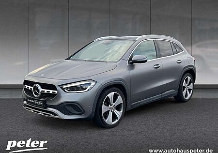 Mercedes-Benz GLA 220 d 4MATIC Progressive, Distronic, Memory