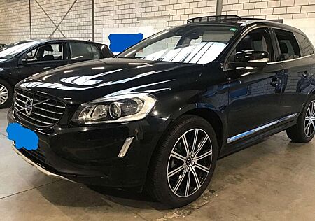 Volvo XC 60 XC60 XC60 Summum 2WD AUT LEDER CAM PANO 2HD