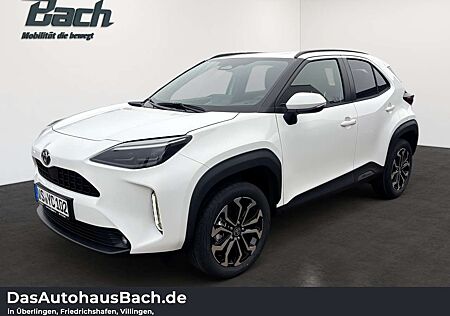 Toyota Yaris Cross 1.5 Hybrid Teamplayer mit Winter-Pak