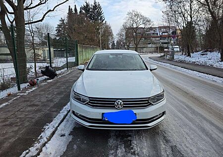 VW Passat Volkswagen Automatik Trend