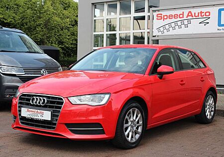 Audi A3 Sportback attraction/STANDHEIZUNG/KAMERA/ALU