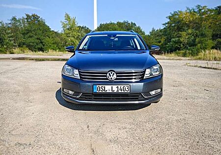 VW Passat Variant Volkswagen 2.0 TDI DSG BlueMotion Technology Comfortline