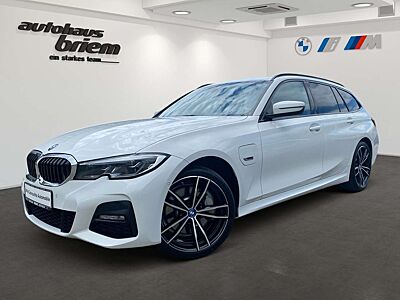 BMW 330 e xDrive Touring M Sport Head-Up HiFi DAB