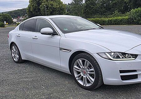 Jaguar XE 20d AWD Aut. Prestige
