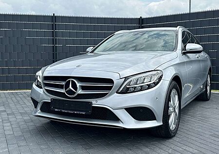 Mercedes-Benz C 180 T*AUTOMATIK*AVANTGARDE*CAM*NAVI*LED*AHK