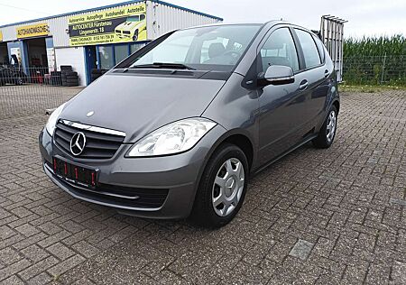 Mercedes-Benz A 160 BlueEFF. TÜV NEU Allwetterreifen