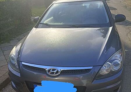 Hyundai i30 i30cw 1.4 Edition Plus