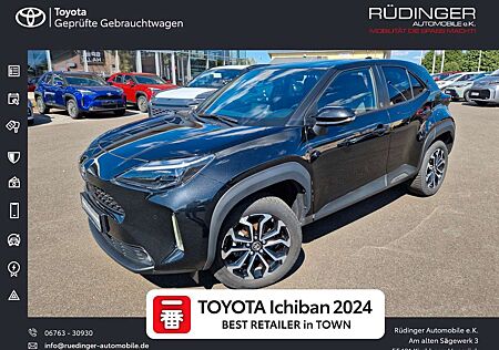Toyota Yaris Cross Hybrid FWD Team Deutschland