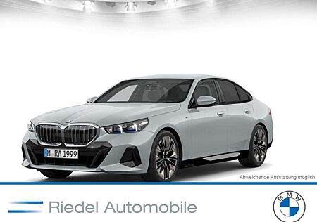 BMW 520 i M Sportpaket Komfortsitze Standhzg. AHK