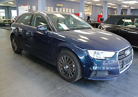 Audi A3 1.5 TFSI cylinder on demand Sportback S tronic