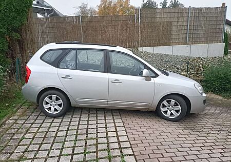 Kia Carens 2.0 CVVT EX