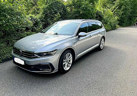 VW Passat Variant Volkswagen 1.4 TSI Plug-In-Hybrid DSG GTE