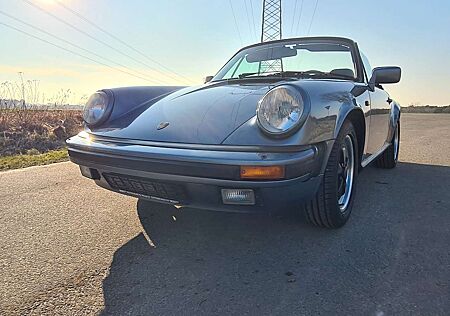 Porsche 911 Carrera Cabriolet