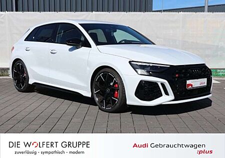 Audi RS3 RS-SPORTABGASANLAGE*B&O*ACC*HUD