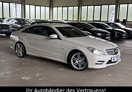 Mercedes-Benz E 220 CDI Coupe AMG-Line BlueEfficiency*1.Hand*