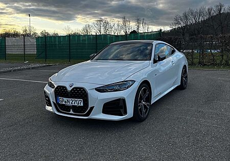 BMW 440 4er Coupe M440i