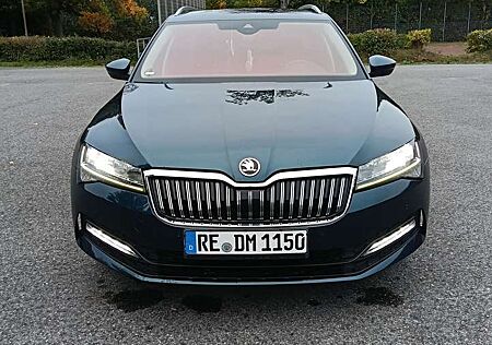 Skoda Superb Combi 2.0 TDI DSG Ambition