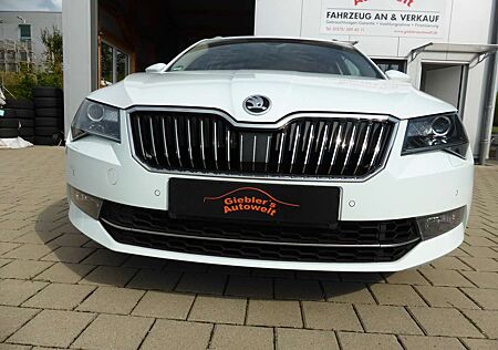 Skoda Superb Laurent&Klement/voll Ausstattung/Allrad/Mwst