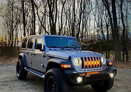 Jeep Wrangler Unlimited 3.6 Automatik Sahara
