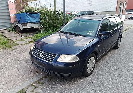 VW Passat Variant gebraucht kaufen VW Passat Variant Volkswagen 1.6,AHK 1 Hand klima