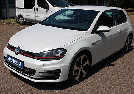 VW Golf Volkswagen VII Lim. GTI Performance BMT Xenon Keyless