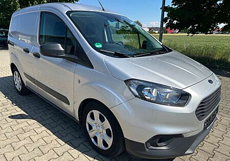 Ford Transit Courier 1.5 TDCi Trend, Nani, SHZ, PDC.