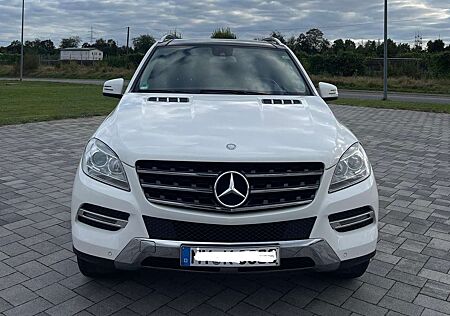 Mercedes-Benz ML 350 BlueTEC 4MATIC 7G-TRONIC